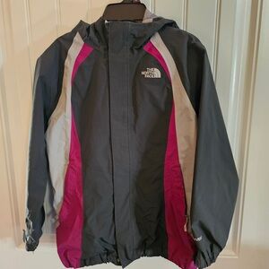 Girls North Face Gray‎ and Black Jacket Size 14/16